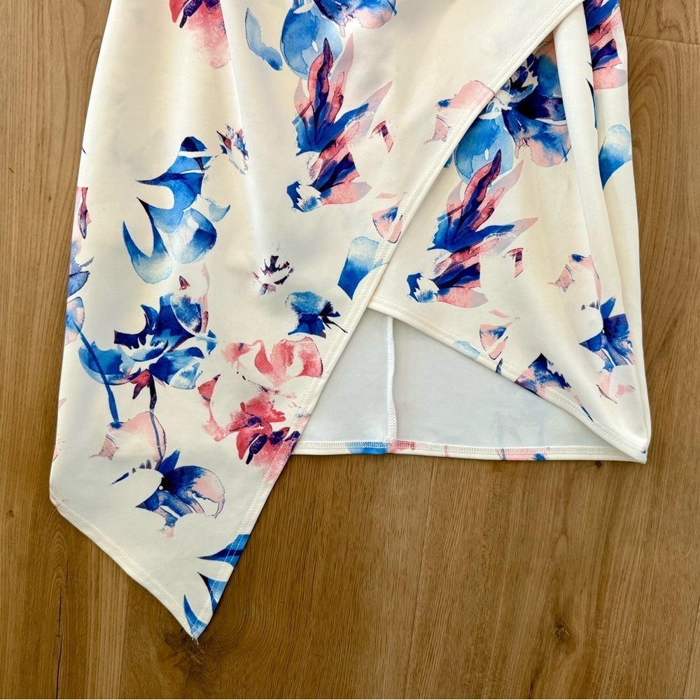 NWOT Blue Blush Ivory Floral Dress Size M - Picture 3 of 6